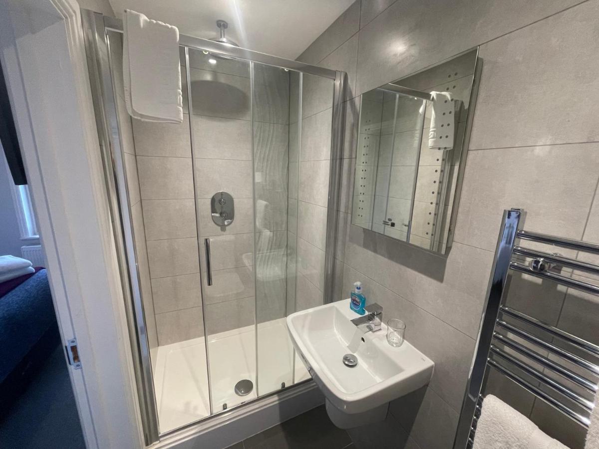 Arlan House, Central Basingstoke Hotel ภายนอก รูปภาพ